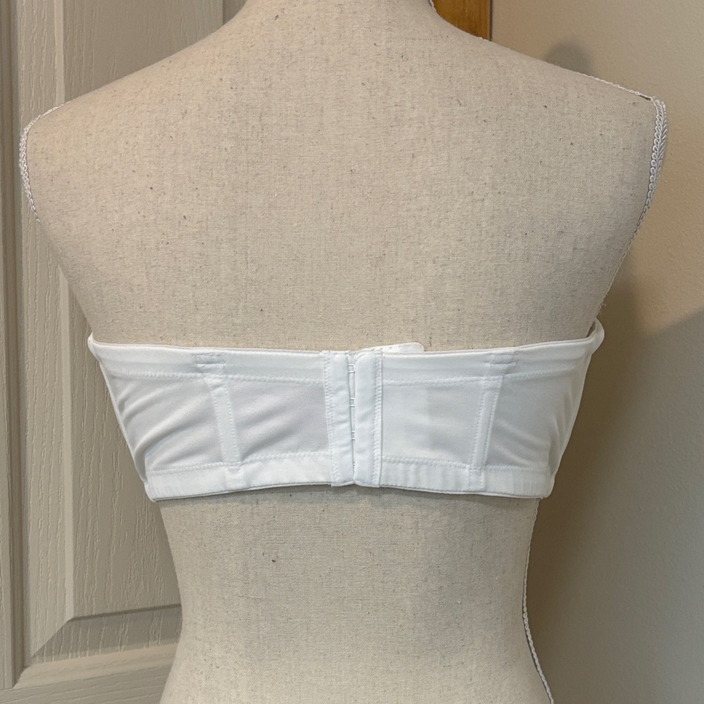 Cache 5-Way Convertible & Strapless Bra - Picture 5 of 14